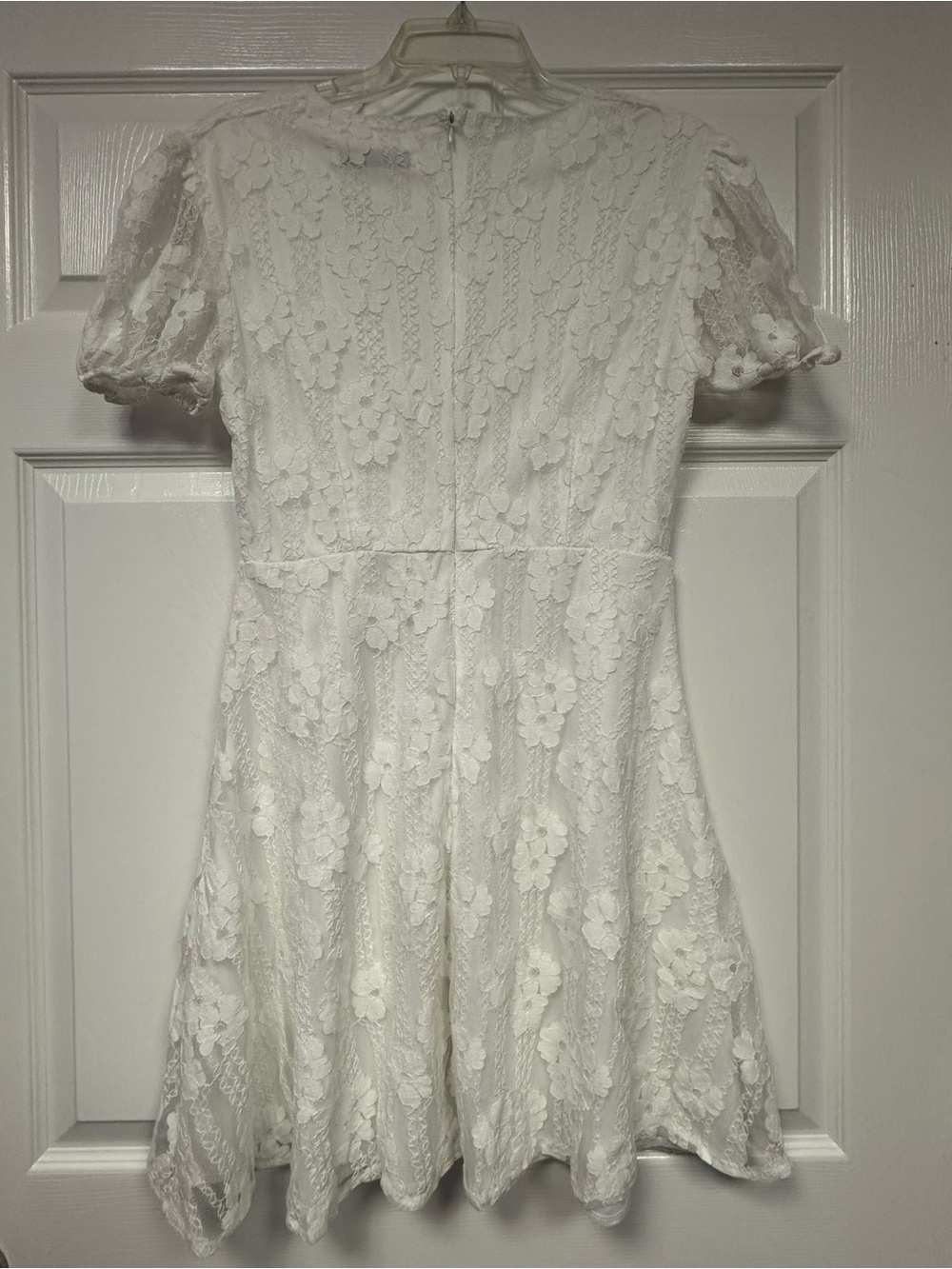 SHEIN White Floral Lace V-Neck Mini Dress - Picture 3 of 5